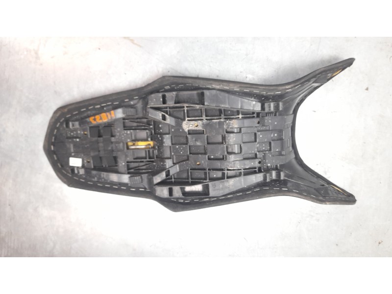 Recambio de asiento delantero para ktm 1290 super adventure wh 1290 superadventure s (2016) referencia OEM IAM 61907140000C1A  