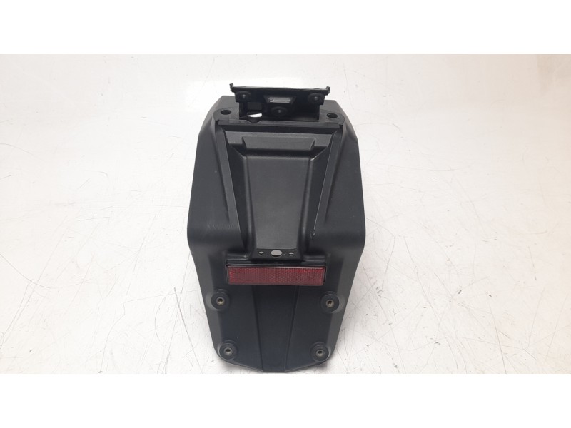 Recambio de portamatriculas para ktm super adventure 1290 super adventure s referencia OEM IAM 61908015100  