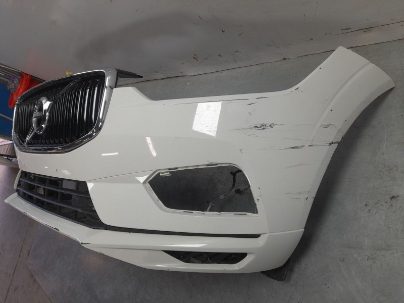 Recambio de paragolpes delantero para volvo xc60 ii (246) b4 mild-hybrid referencia OEM IAM   