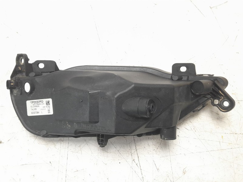 Recambio de faro antiniebla izquierdo para volvo xc60 ii (246) b4 mild-hybrid referencia OEM IAM   