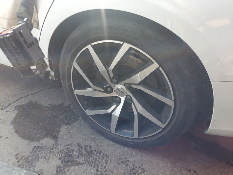 Recambio de llanta para volvo s60 iii (224) t5 referencia OEM IAM   