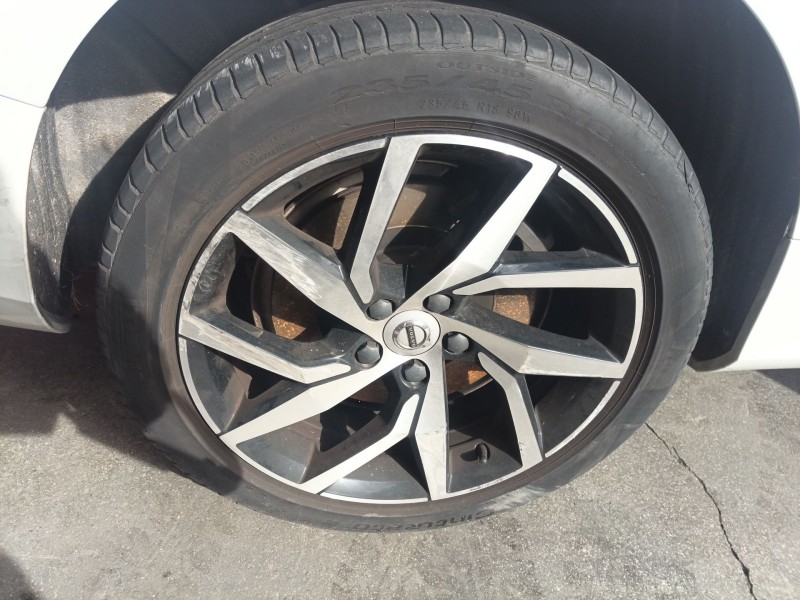 Recambio de llanta para volvo s60 iii (224) t5 referencia OEM IAM   