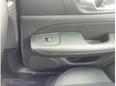 MANDO ELEVALUNAS TRASERO DERECHO 31433408 