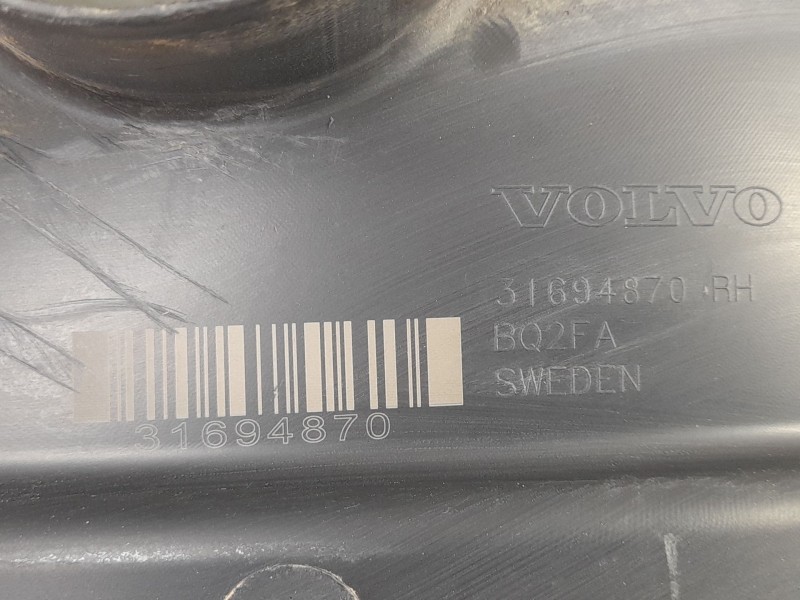 Recambio de paso rueda delantero derecho para volvo xc60 ii (246) b4 mild-hybrid referencia OEM IAM   