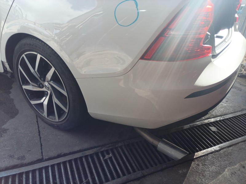 Recambio de paragolpes trasero para volvo s60 iii (224) t5 referencia OEM IAM   