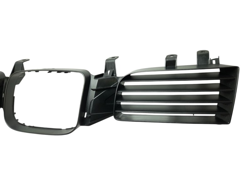 Recambio de rejilla delantera para seat toledo (1m2) referencia OEM IAM 1M0853653D01C 107211305 107211305 , 9021550