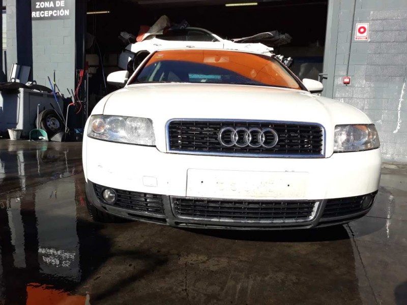audi a4 berlina (8e) del año 2001