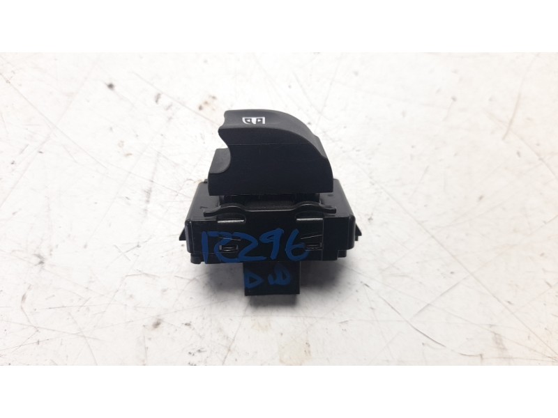Recambio de mando elevalunas delantero derecho para renault kadjar (ha_, hl_) 1.5 blue dci 115 referencia OEM IAM 254214896R  