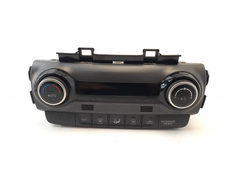 Recambio de mando climatizador para hyundai kona 1.0 tgdi cat referencia OEM IAM C200367821  