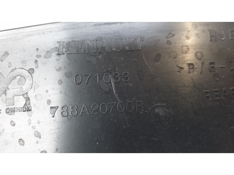 Recambio de aletin trasero derecho para renault captur ii (hf_) tce 90 (hfm6) referencia OEM IAM 788A20700R  