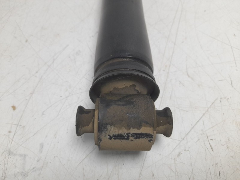Recambio de amortiguador trasero derecho para renault megane iv hatchback (b9a/m/n_) 1.5 dci 110 (b9a3) referencia OEM IAM 56210