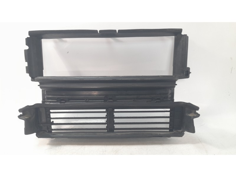 Recambio de canalizador de aire para volvo xc60 ii (246) b4 mild-hybrid referencia OEM IAM 31425367  