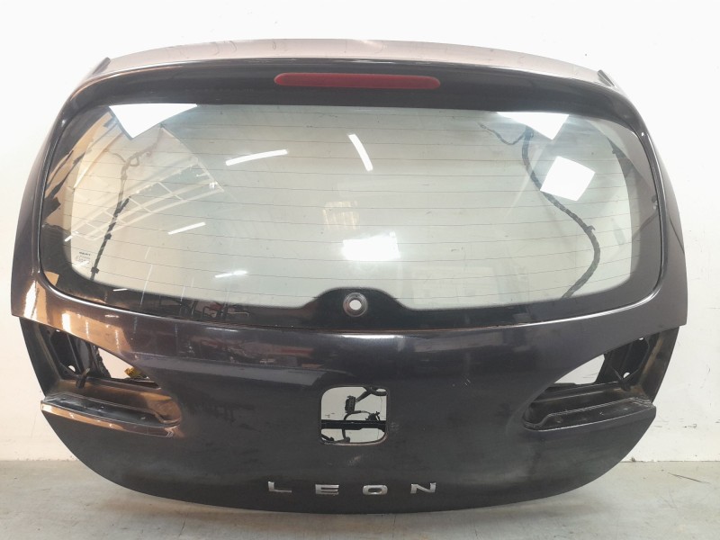 Recambio de porton trasero para seat leon (1p1) 2.0 tdi 16v referencia OEM IAM 1P0827024  