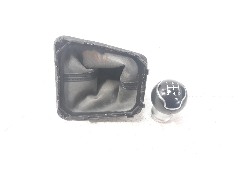 Recambio de pomo palanca cambio para kia stonic (ybcuv) 1.2 cat referencia OEM IAM 43711D9100  