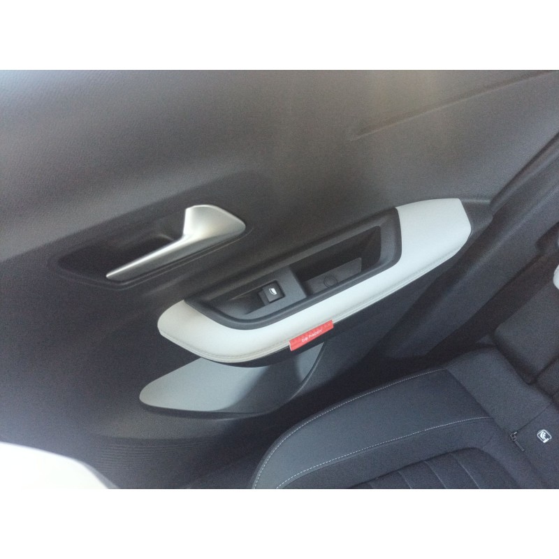 Recambio de mando elevalunas trasero derecho para citroën nuevo citroen c3 turbo 100 s&s 6v max nuevo citroen c3 turbo 100 s&s 6