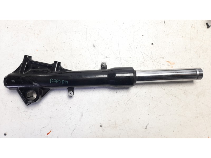 Recambio de amortiguador delantero derecho para bmw c c 400 x referencia OEM IAM 8565304  