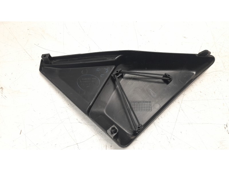 Recambio de moldura para honda cl cl500 (pc67) referencia OEM IAM 83610K3SJA00  