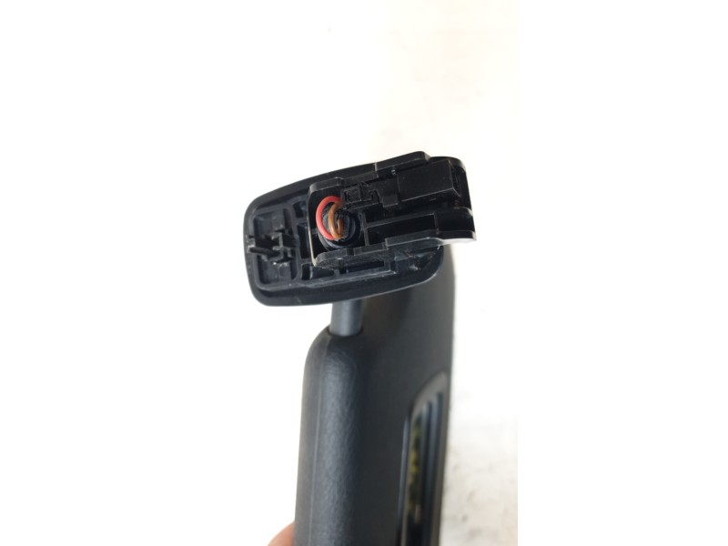 Recambio de parasol derecho para bmw 1 (f40) 118 d referencia OEM IAM 51165A3D1F6  