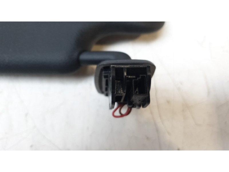 Recambio de parasol izquierdo para bmw 1 (f40) 118 d referencia OEM IAM 51167336237  