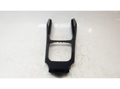 Recambio de moldura para bmw 1 (f40) 118 d referencia OEM IAM 165A563E  