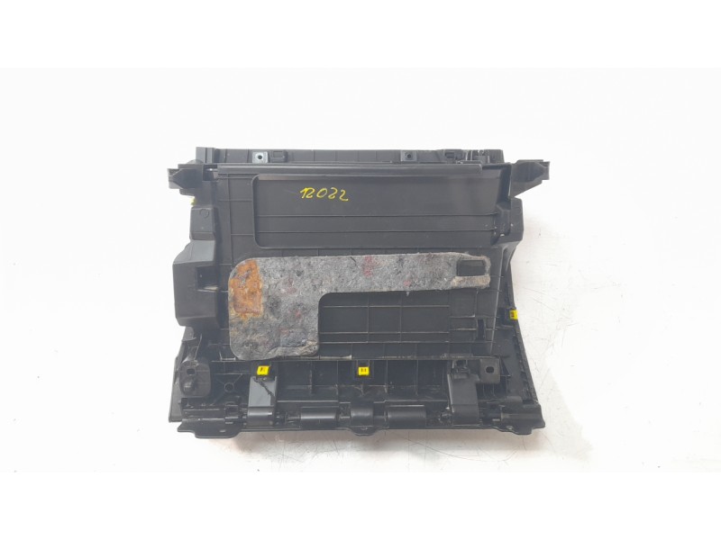 Recambio de guantera para renault austral techno referencia OEM IAM 685007097R  