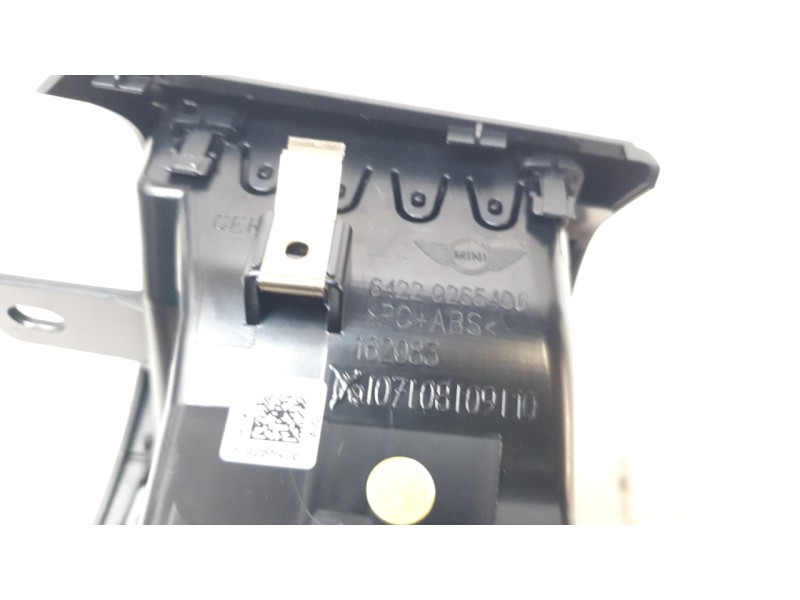 Recambio de aireador derecho para mini mini (f55) cooper d referencia OEM IAM 9265406 64229265406  