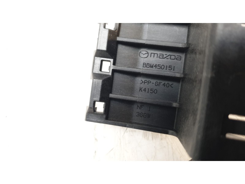 Recambio de soporte paragolpes delantero derecho para mazda 323 s vi sedán (bj) 1.9 16v (bj10m) referencia OEM IAM BBM450151  