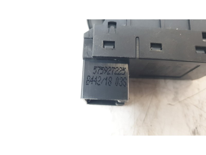 Recambio de palanca freno para cupra ateca (kh7, khp, kbp) 2.0 tsi 4drive referencia OEM IAM 575927225  