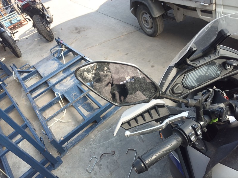 Recambio de retrovisor izquierdo para yamaha mt mt-07 (rm30, rm33) referencia OEM IAM   