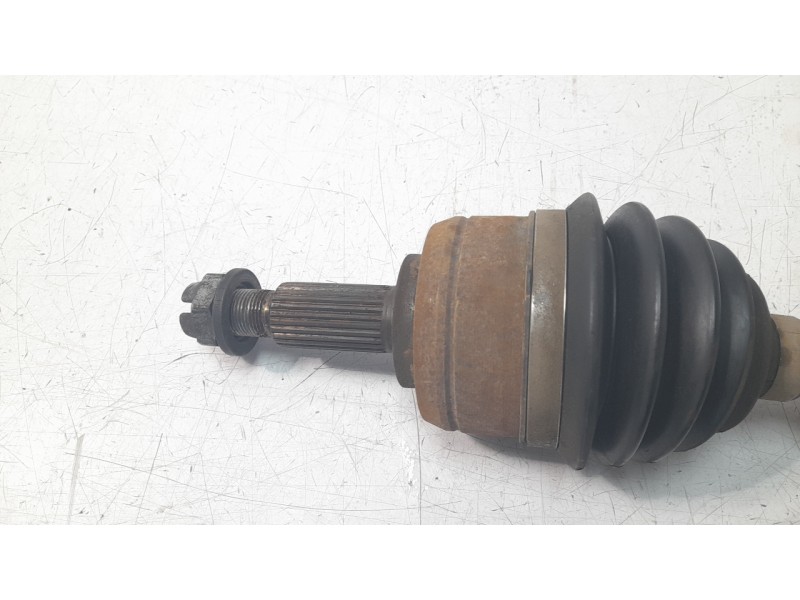 Recambio de transmision delantera izquierda para renault megane iv hatchback (b9a/m/n_) 1.5 dci 110 (b9a3) referencia OEM IAM 39