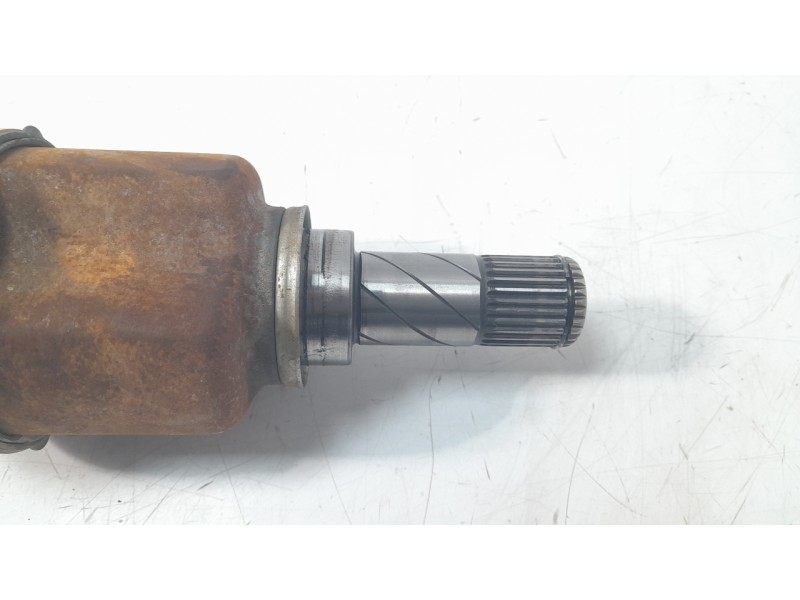 Recambio de transmision delantera izquierda para renault megane iv hatchback (b9a/m/n_) 1.5 dci 110 (b9a3) referencia OEM IAM 39