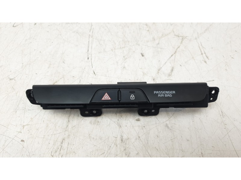 Recambio de warning para kia stonic (yb) 1.0 t-gdi eco-dynamics+ referencia OEM IAM 93790H8011  