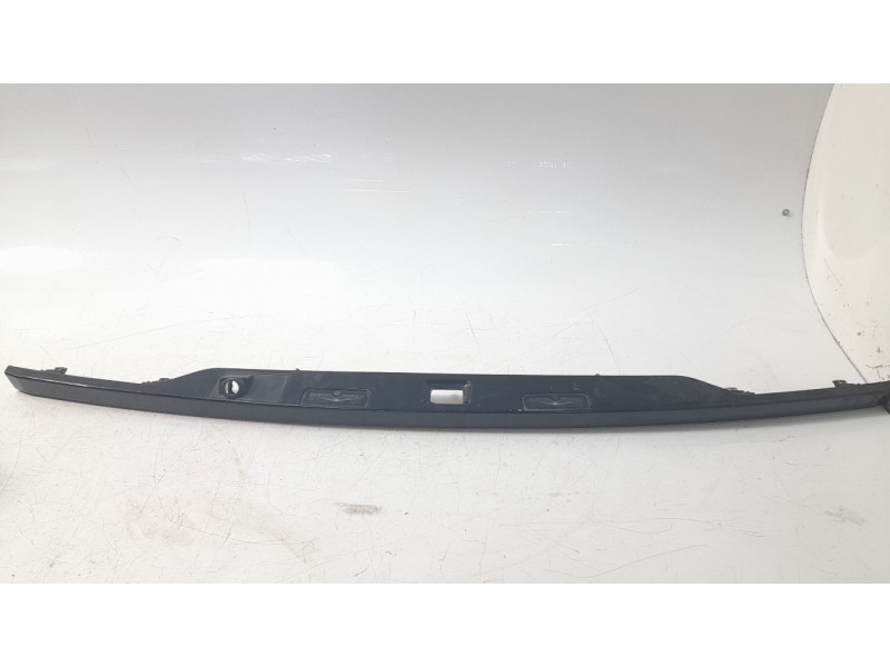 Recambio de molduras traseras para land rover range rover evoque (l538) 2.0 d 4x4 referencia OEM IAM BJ3240406  