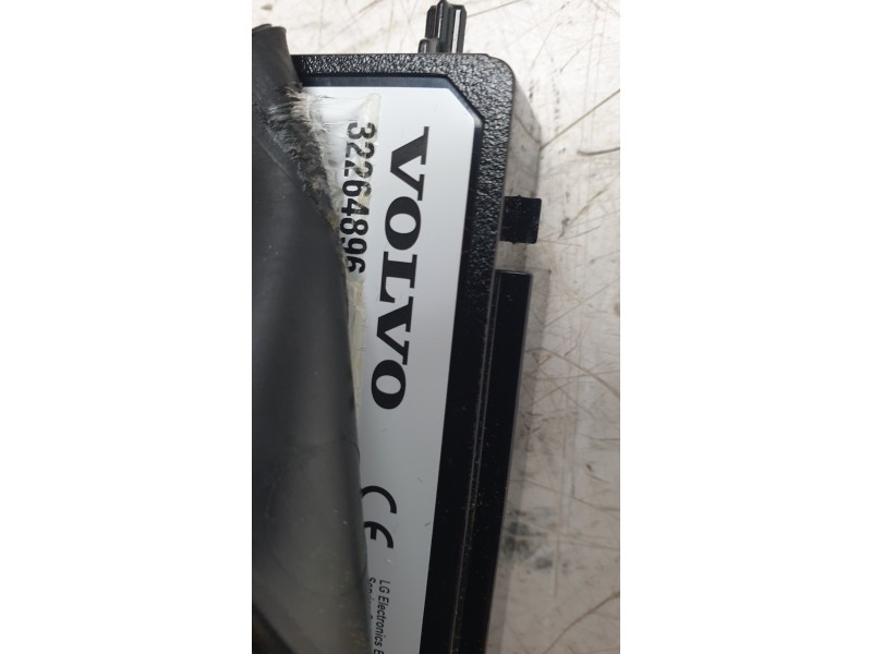 Recambio de cargador movil para volvo xc60 ii (246) b4 mild-hybrid referencia OEM IAM 32264896  