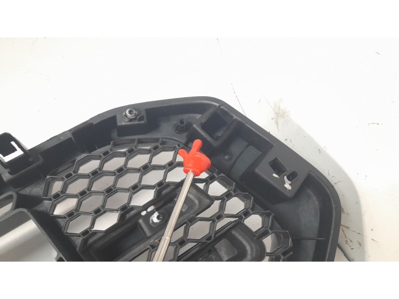 Recambio de rejilla delantera para ford ranger (tke) 2.0 ecoblue 4x4 referencia OEM IAM JB3B8350DB  