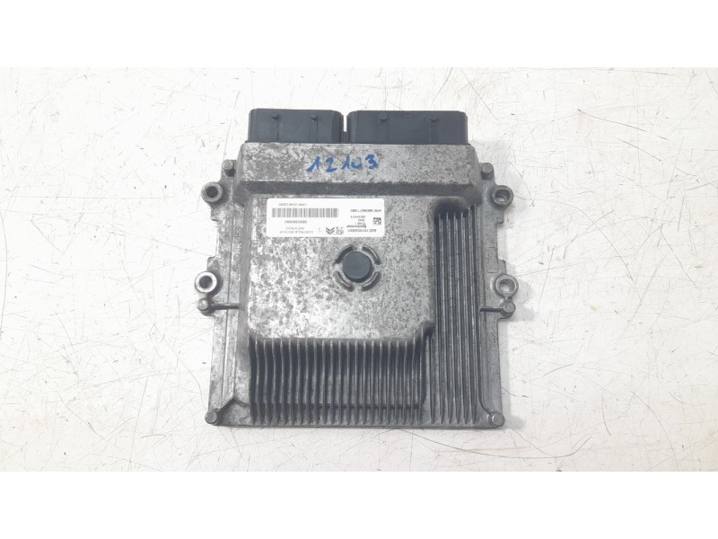 Recambio de centralita motor uce para opel crossland x / crossland (p17, p2qo) 1.2 (75) referencia OEM IAM 16164516  