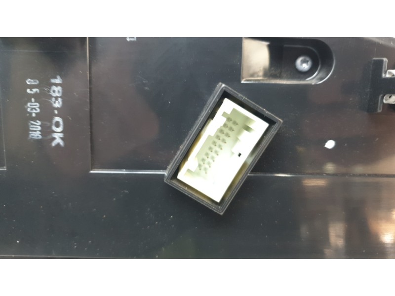 Recambio de cuadro instrumentos para opel crossland x / crossland (p17, p2qo) 1.2 (75) referencia OEM IAM 9828205580  