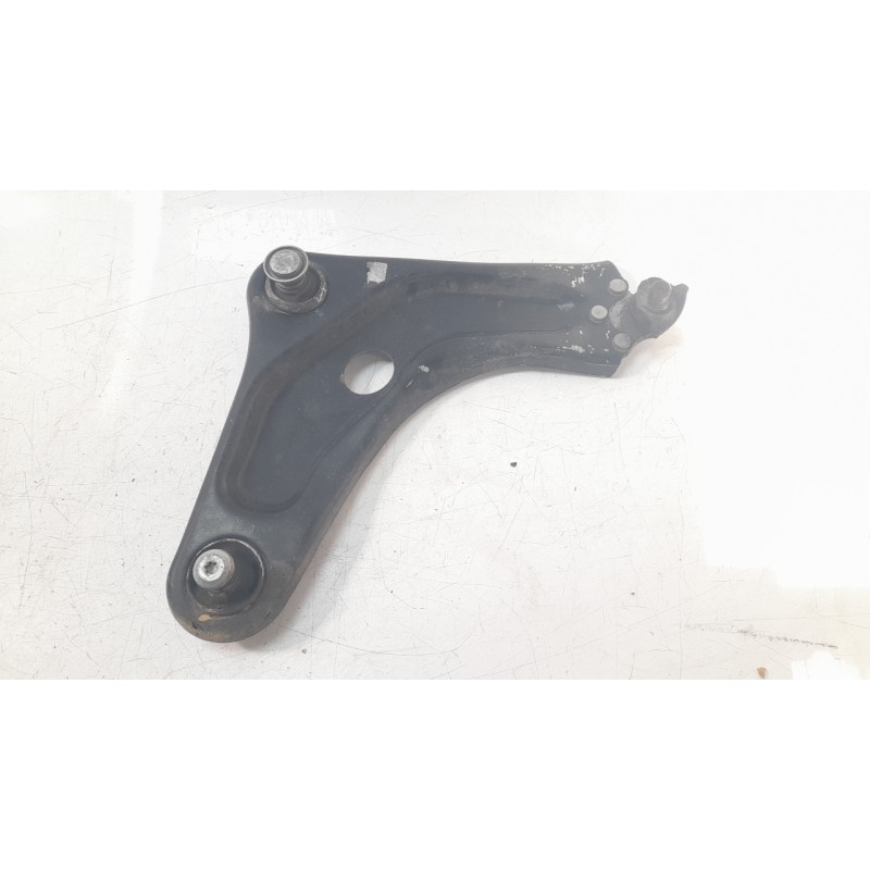 Recambio de brazo suspension inferior delantero izquierdo para opel crossland x / crossland (p17, p2qo) 1.2 (75) referencia OEM 