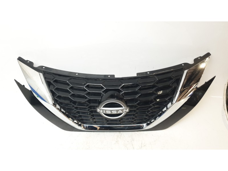 Recambio de rejilla delantera para nissan juke (f16_) dig-t 117 referencia OEM IAM 623106PA0A  