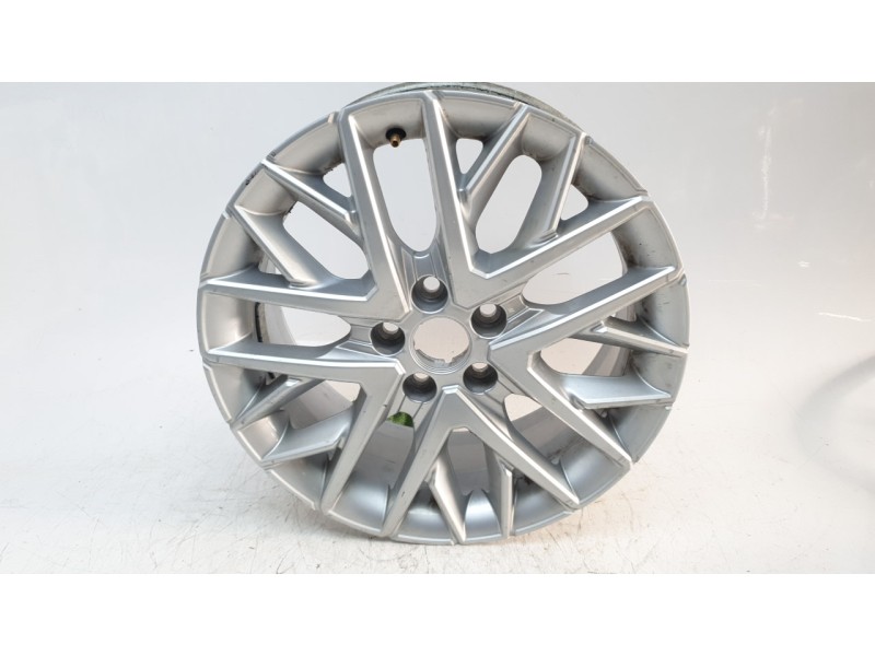 Recambio de llanta para seat ibiza v (kj1, kjg) 1.0 tsi referencia OEM IAM 6F0601025M  