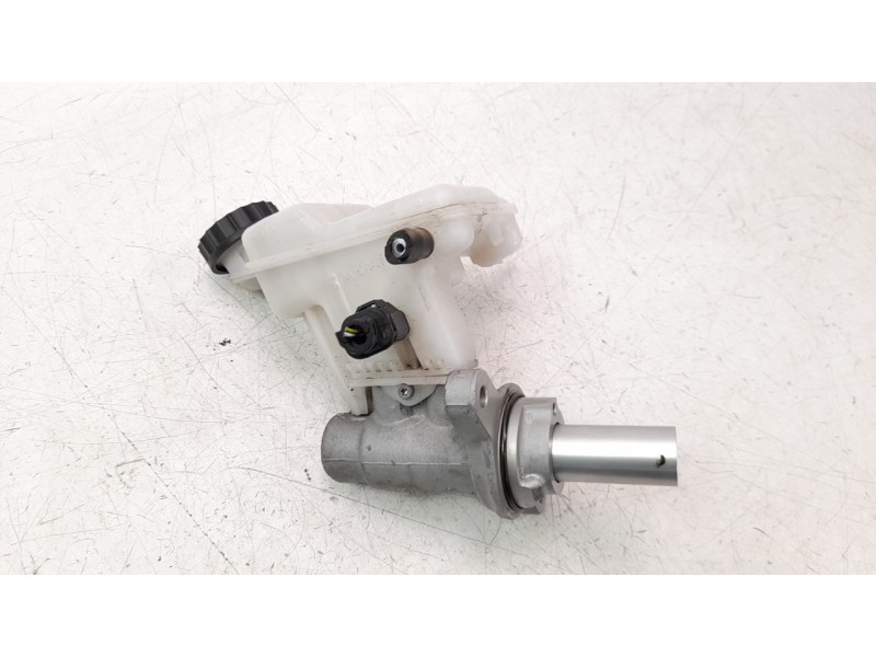 Recambio de bomba freno para citroen berlingo 1.5 blue-hdi fap referencia OEM IAM 1638051480  