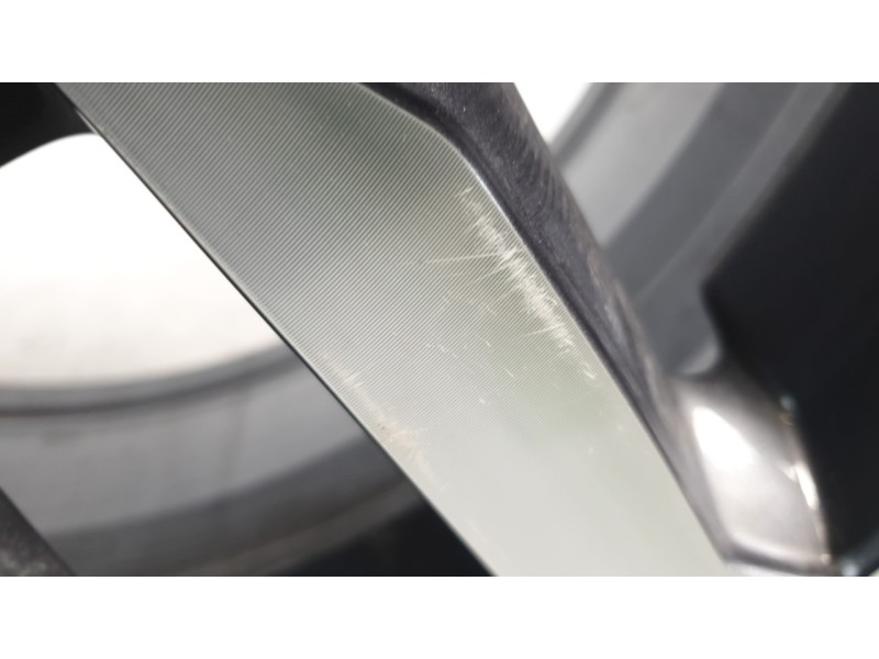 Recambio de llanta para renault kadjar (ha_, hl_) 1.5 blue dci 115 referencia OEM IAM 403004615R  