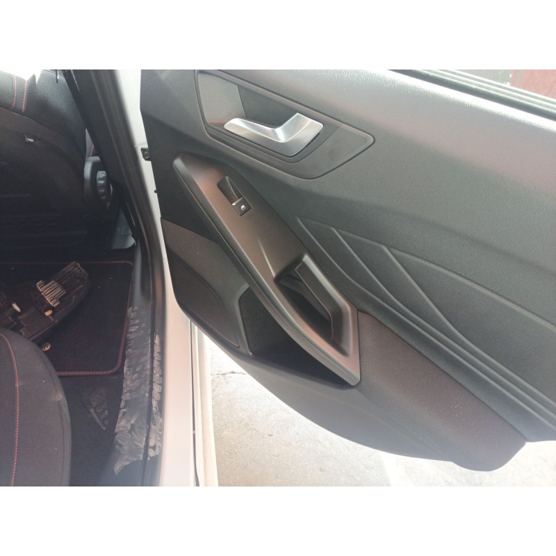 Recambio de mando elevalunas trasero derecho para ford focus iv (hn) 1.0 ecoboost mhev referencia OEM IAM   