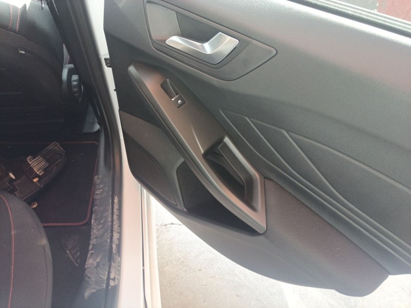 Recambio de mando elevalunas trasero derecho para ford focus iv (hn) 1.0 ecoboost mhev referencia OEM IAM   