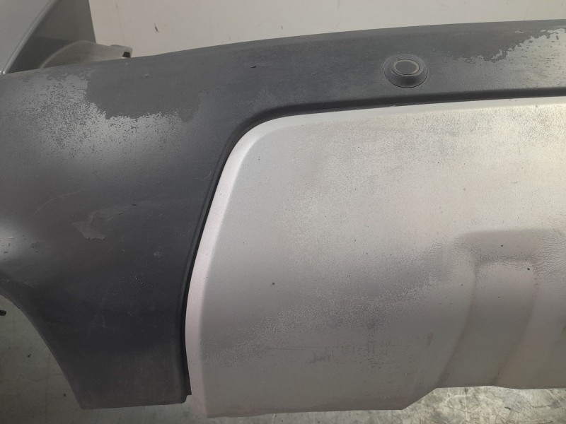 Recambio de paragolpes trasero para land rover discovery sport hse referencia OEM IAM LR122953  