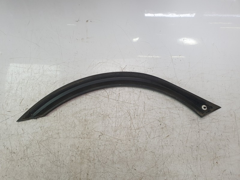 Recambio de aletin trasero izquierdo para seat arona (kj7, kjp) 1.6 tdi referencia OEM IAM 6F9853817  