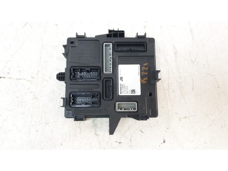 Recambio de caja reles / fusibles para renault megane iv hatchback (b9a/m/n_) 1.5 dci 110 (b9a3) referencia OEM IAM 284B10363R  