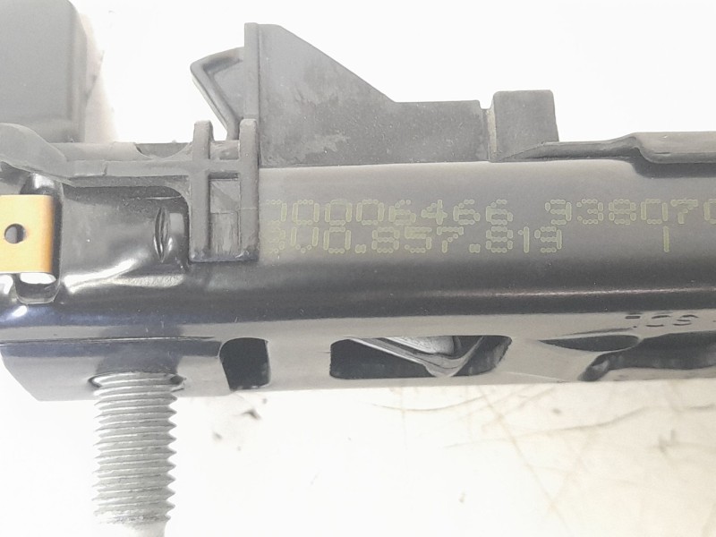 Recambio de cinturon seguridad delantero derecho para audi a3 sportback (8vf) 30 tdi s line referencia OEM IAM 8V0857819  