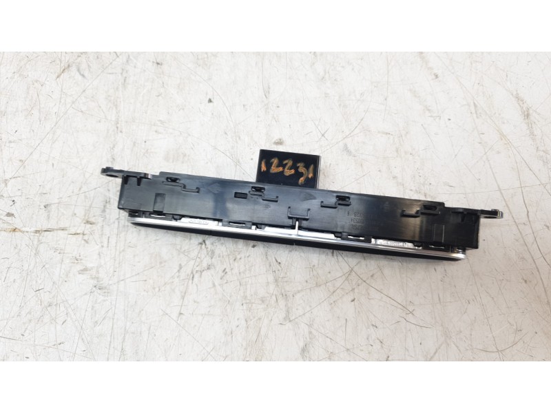 Recambio de interruptor para renault megane iv hatchback (b9a/m/n_) 1.5 dci 110 (b9a3) referencia OEM IAM 283E87675R  