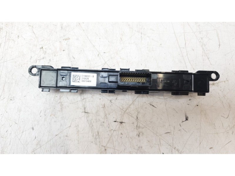 Recambio de interruptor para renault megane iv hatchback (b9a/m/n_) 1.5 dci 110 (b9a3) referencia OEM IAM 283E87675R  